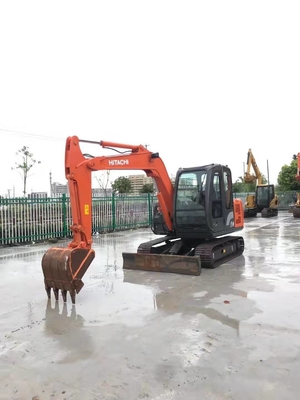 6 χρησιμοποιημένος τόνος εκσκαφέας Hitachi Zaxis 60 αντιολισθητικών αλυσίδων δύναμη 85kw